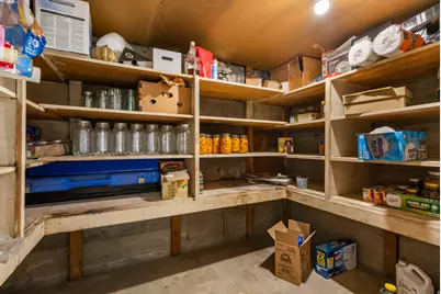 1839 W 4805 S, Taylorsville, UT 84129 - Photo 28