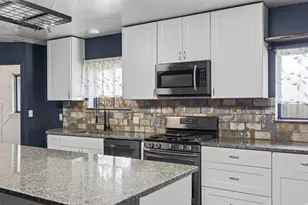 2576 Gramercy Ave, Ogden, UT 84401 - Photo 8