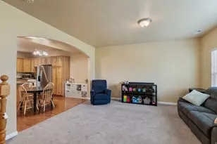 7846 S Cool Creek Way W, West Jordan, UT 84081 - Photo 12