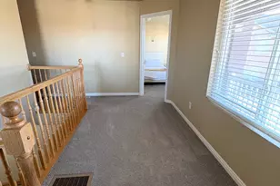 7846 S Cool Creek Way W, West Jordan, UT 84081 - Photo 8