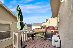 2026 W Crescent Way, Mapleton, UT 84664 - Photo 18