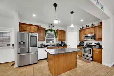 2026 W Crescent Way, Mapleton, UT 84664 - Photo 4