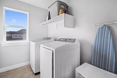 586 N Hill View Dr, Saratoga Springs, UT 84045 - Photo 30