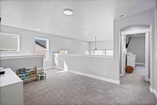 586 N Hl Vw Dr, Saratoga Springs, UT 84045 - Photo 22