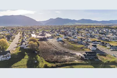 801 W 70 N #93, Hyrum, UT 84319 - Photo 2