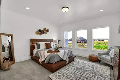 817 W 70 N, Hyrum, UT 84319 - Photo 2