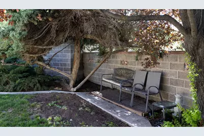 3198 S Julia Ln W, Magna, UT 84044 - Photo 30