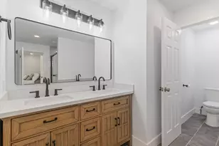 1092 N 500 E, Centerville, UT 84014 - Photo 14