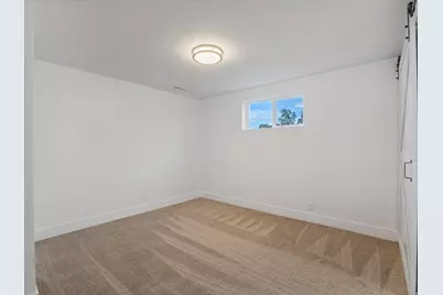1092 N 500 E, Centerville, UT 84014 - Photo 26