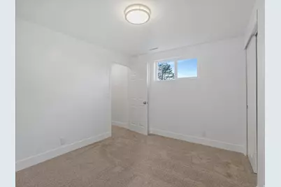 1092 N 500 E, Centerville, UT 84014 - Photo 28