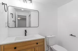 1092 N 500 E, Centerville, UT 84014 - Photo 24