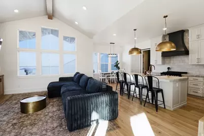 1087 E 160 N, Hyde Park, UT 84318 - Photo 10