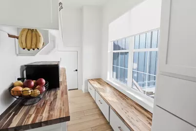 1087 E 160 N, Hyde Park, UT 84318 - Photo 8