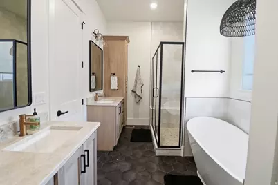 1087 E 160 N, Hyde Park, UT 84318 - Photo 14
