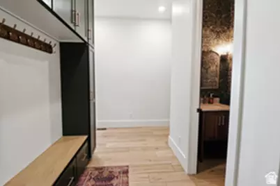 1087 E 160 N, Hyde Park, UT 84318 - Photo 4