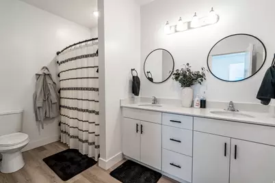 475 W 60 S #L304, Providence, UT 84332 - Photo 10