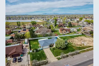 5061 S 3500 W, Roy, UT 84067 - Photo 38