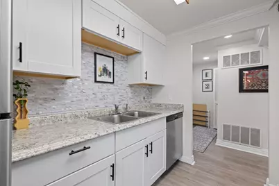 521 E 5th Ave N #404, Salt Lake City, UT 84103 - Photo 16