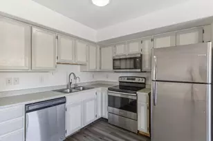 6813 S Etruscan Way W, West Jordan, UT 84084 - Photo 4