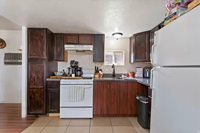 2600 N Hill Field Rd #71, Layton, UT 84041 - Photo 8