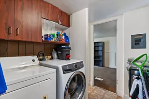 2600 N Hill Field Rd, Layton, UT 84041 - Photo 18