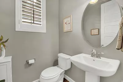 2449 N Sarus Crane Dr, Clinton, UT 84015 - Photo 20