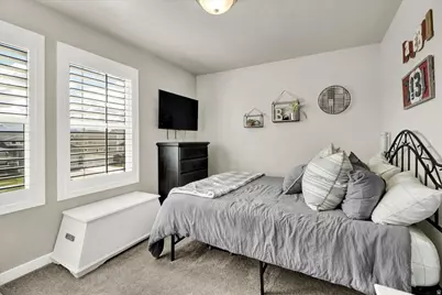 2449 N Sarus Crane Dr, Clinton, UT 84015 - Photo 24