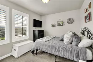 2449 N Sarus Crane Dr, Clinton, UT 84015 - Photo 24