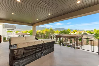 1649 W Pheasant Meadow Dr, Kaysville, UT 84037 - Photo 16