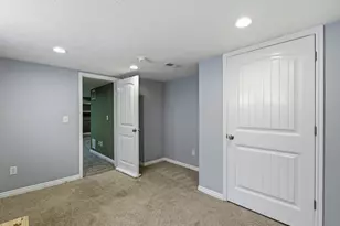 926 S Greenwood Terrace E, Salt Lake City, UT 84105 - Photo 32