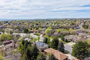 2612 E Antelope Dr, Layton, UT 84040 - Photo 34