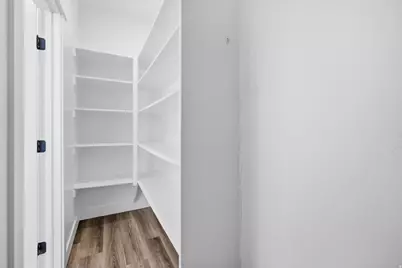 1532 W 2150 S, Logan, UT 84321 - Photo 12