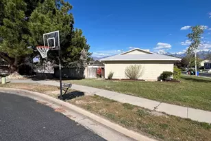 5124 W Fuchsia Dr S, West Jordan, UT 84081 - Photo 28