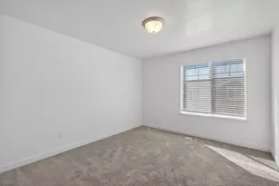 4216 W Gunlock Park Ct, Riverton, UT 84096 - Photo 20
