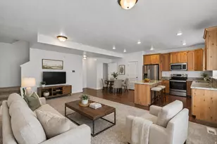 4216 W Gunlock Park Ct, Riverton, UT 84096 - Photo 12