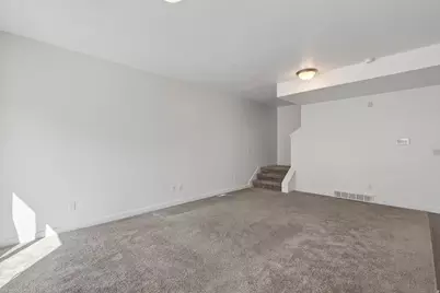 4216 W Gunlock Park Ct, Riverton, UT 84096 - Photo 16