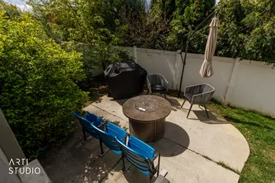 499 N 200 W #18, Bountiful, UT 84010 - Photo 28