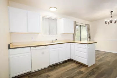 112 S 2120 W, Provo, UT 84601 - Photo 10