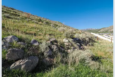 7093 W Klorissa Pl, Herriman, UT 84096 - Photo 24