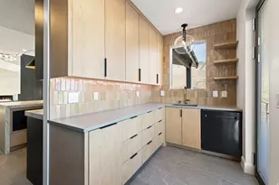 501 W Devey Dr, Alpine, UT 84004 - Photo 10