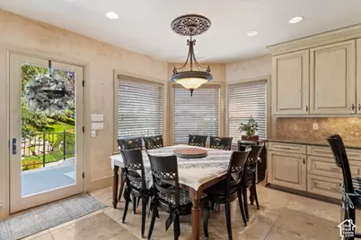 960 E Par Three Cir, Fruit Heights, UT 84037 - Photo 8