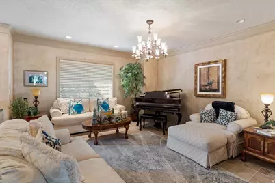 960 E Par Three Cir, Fruit Heights, UT 84037 - Photo 10