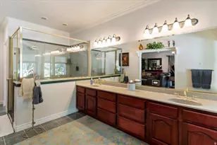 960 E Par Three Circle, Fruit Heights, UT 84037 - Photo 18