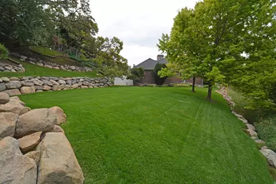 960 E Par Three Cir, Fruit Heights, UT 84037 - Photo 34