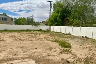 235 W 200 S, Vernal, UT 84078 - Photo 20