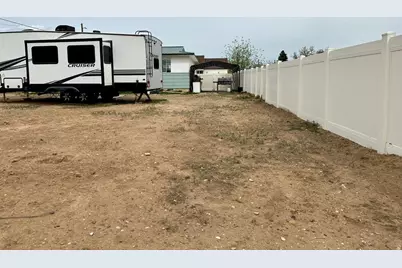 235 W 200 S, Vernal, UT 84078 - Photo 22