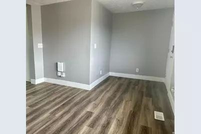 235 W 200 S, Vernal, UT 84078 - Photo 4