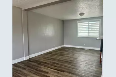 235 W 200 S, Vernal, UT 84078 - Photo 8