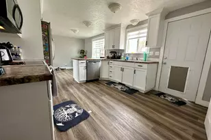 235 W 200 S, Vernal, UT 84078 - Photo 10