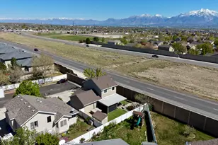 4831 W Western Hills Dr, Riverton, UT 84096 - Photo 58